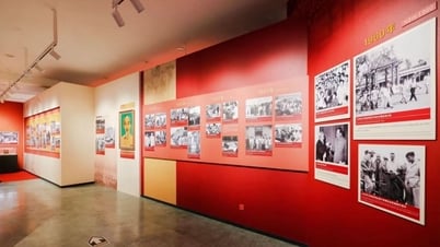 พิธีเปิดนิทรรศการเชิงวิชาการ 'Revolutionary Road - Comrade Ho Chi Minh in China' ที่เมืองกว่างโจว