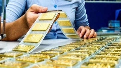 رئيس الوزراء يوجه بتنفيذ إجراءات لإدارة سوق الذهب بفعالية