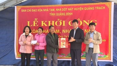 El primer distrito de Quang Binh en completar el programa para eliminar viviendas temporales y deterioradas