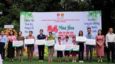 Tam Ky children celebrate the 84th anniversary of the founding of the Ho Chi Minh Young Pioneers Team