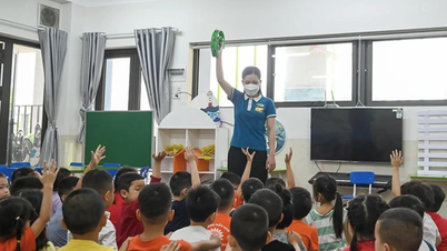 Thu nhập của giáo viên mầm non hiện ở mức thấp nhất so với các cấp học khác