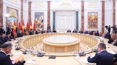 Generalsekretär To Lam führt Gespräche mit dem belarussischen Präsidenten Alexander Lukaschenko