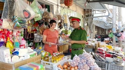 La policía de Bac Lieu implementa un plan de acción mensual para la seguridad alimentaria
