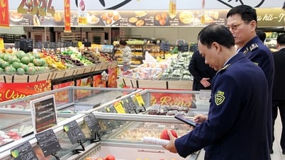 Đấu tranh có hiệu quả hoạt động buôn lậu, gian lận thương mại và hàng giả