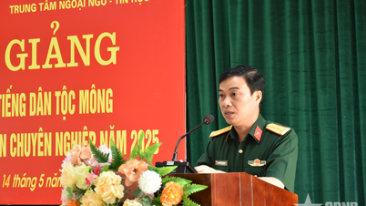 Điện Biên: Khai giảng lớp bồi dưỡng tiếng dân tộc Mông