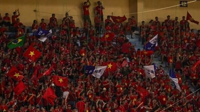 Los aficionados tienen entradas pero no se les permite entrar al estadio, el Club de Policía de Hanoi promete reembolsar el dinero.