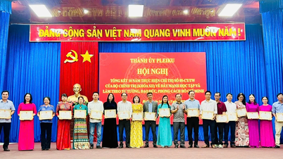 Pleiku: Khen thưởng 87 tập thể, cá nhân học và làm theo Bác