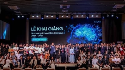 Duy Tan University trains 4-7 credits of AI and Entrepreneurship for all students