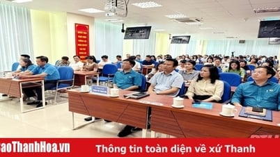 Thanh Hoa City Labor Federation launches the movement "Digital Education for All"