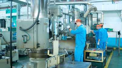 Công nghiệp tăng tốc, bứt phá