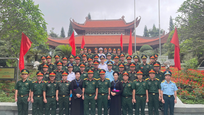 Delegation of officers, lecturers and students of the National Defense Academy visited and conducted field research in Thai Nguyen