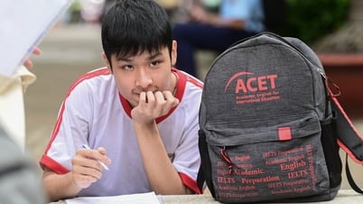 การประกาศอัตราการแข่งขันระดับชั้น ม.4 ทำให้โฮจิมินห์ซิตี้ทำสิ่งที่แตกต่างจากฮานอย