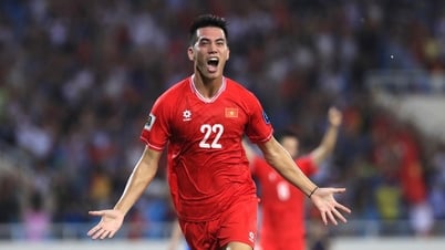 Tiến Linh ra mắt giày thể thao mang tên mình