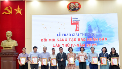 ជំរុញយ៉ាងខ្លាំងនូវស្មារតីនៃការបង្កើតថ្មីក្នុងចំណោមបុគ្គលិកនៃកាសែត Nhan Dan