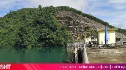 Hydropower plants struggle to operate in hot season