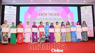 Tuyên dương 49 cán bộ hội phụ nữ tiêu biểu trong học tập và làm theo tư tưởng, đạo đức, phong cách Hồ Chí Minh