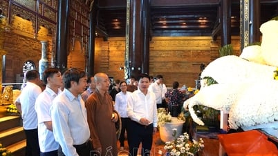 Kiểm tra công tác chuẩn bị Đại lễ Phật đản Vesak 2025 và lễ cung rước, tôn trí xá lợi Đức Phật Thích Ca Mâu Ni tại chùa Tam Chúc