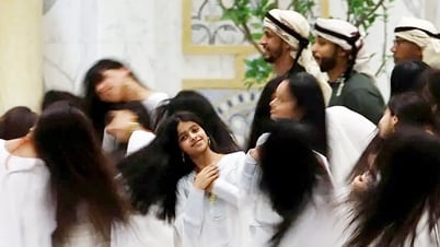 Al-Ayyala hair tossing dance to welcome President Trump is a prominent intangible cultural heritage in the UAE