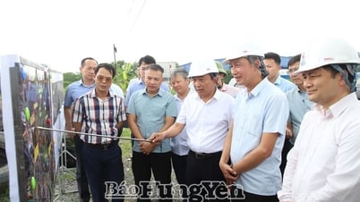 Thứ trưởng Bộ Xây dựng khảo sát hướng tuyến đường sắt Lào Cai - Hà Nội - Hải Phòng, đoạn qua địa phận tỉnh