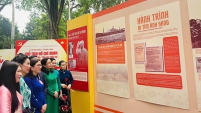 Eröffnung der Ausstellung „Präsident Ho Chi Minh – Nationale Quintessenz, zeitgenössisches Format“