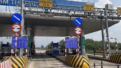 Les conducteurs sont mécontents d'être facturés deux fois lorsqu'ils tournent vers Nhon Trach depuis l'autoroute Ho Chi Minh-Ville - Long Thanh - Dau Giay.