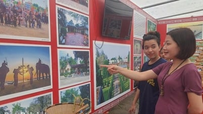 Đắk Lắk tham gia triển lãm “Hồ Chí Minh đẹp nhất tên Người” tại Nghệ An