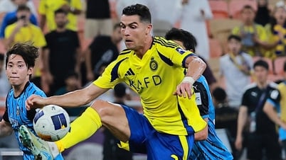 هل يتنازل رونالدو عن 200 مليون يورو من دخله لامتلاك نادٍ في إسبانيا؟