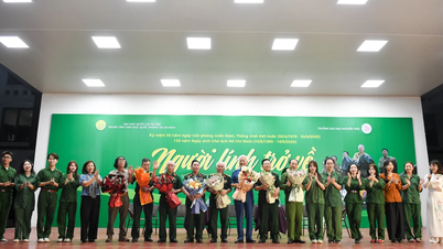 [Foto] Casi 3.000 estudiantes conmovidos por historias sobre soldados