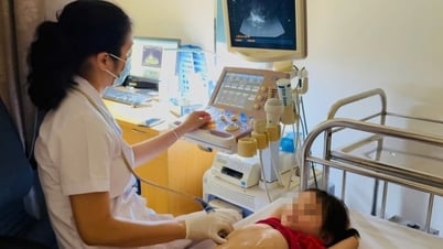فتاة تبلغ من العمر 4 سنوات مصابة بأنواع متعددة من ديدان الكبد والرئة