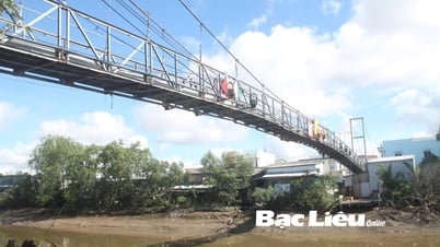 Stadtvolkskomitee Bac Lieu: Einschränkung des Verkehrs über die Hängebrücke im Bezirk 8