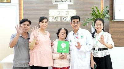 Opération chirurgicale spéciale pour femme handicapée à Saigon Eye Ngo Gia Tu