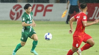 Công Phượng mờ nhạt, Bình Phước nhìn Ninh Bình vô địch hạng Nhất