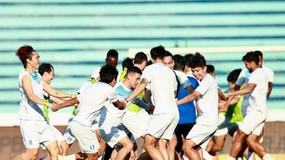 Sân Thiên Trường lại dậy sóng