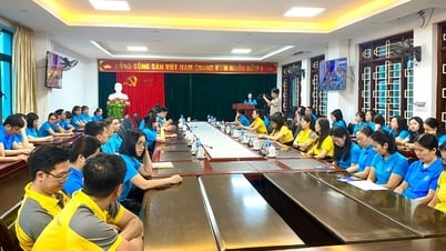 Ra quân truyền thông hưởng ứng tháng vận động triển khai BHXH toàn dân năm 2025