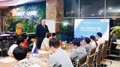 市内のガリーナホテルで無料のロシア語クラスが開講されます。ニャチャン