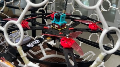 Trouver la clé pour que le Vietnam devienne le leader de l'industrie des drones