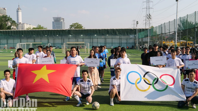 [Foto] Emocionante Torneo de Fútbol Cuatro Estrellas de Vietnam en Beijing, China, en 2025
