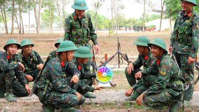 Vui với trò chơi vòng xoay quân sự