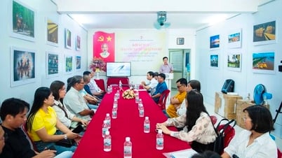 Inauguración del campamento de creación artística