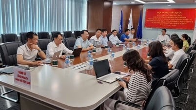 The Party Committee of Vietnam National Shipping Lines attended the National Conference to disseminate and implement Resolution 66-NQ/TW and Resolution 68-NQ/TW of the Politburo.