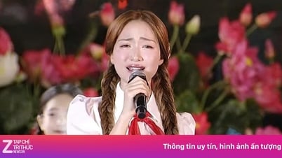 Hoa Minzy canta con emoción en el programa 'Eres Ho Chi Minh'