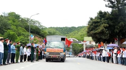 Nghệ An đón 76 hài cốt liệt sĩ quân tình nguyện, chuyên gia Việt Nam hy sinh tại Lào
