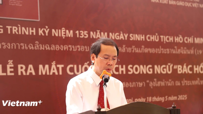 Lanzamiento del libro bilingüe vietnamita-tailandés "El tío Ho en Tailandia"