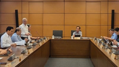 アンザン省の国会議員代表は多くの重要な内容について議論した。