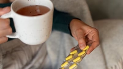 커피와 함께 먹으면 안 되는 약 7가지