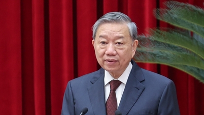 ពូនៅតែដើរជាមួយយើង