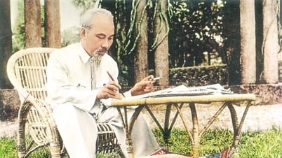 Excelente sucesor de la gran carrera del presidente Ho Chi Minh