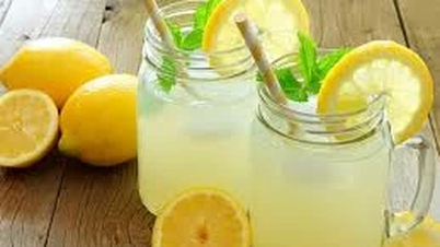 Trẻ uống nước chanh hay nước cam có ngừa cúm, sởi được không?