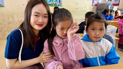 Meo Vac 학생들에게 영어 가르치기: 특별한 여정