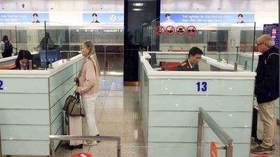 สั่งพักงานเจ้าหน้าที่ที่ทำการฉีกบัตรโดยสารผู้โดยสารเป็นการชั่วคราว